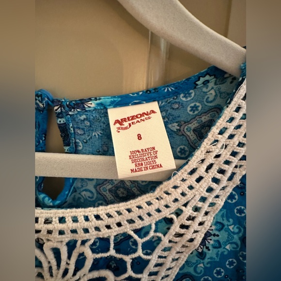 Spring dress - Picture 2 of 3